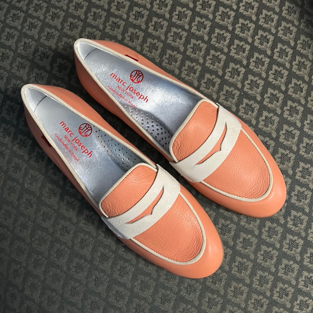 Marc Joseph loafer style in salmon size 5.5 Never worn